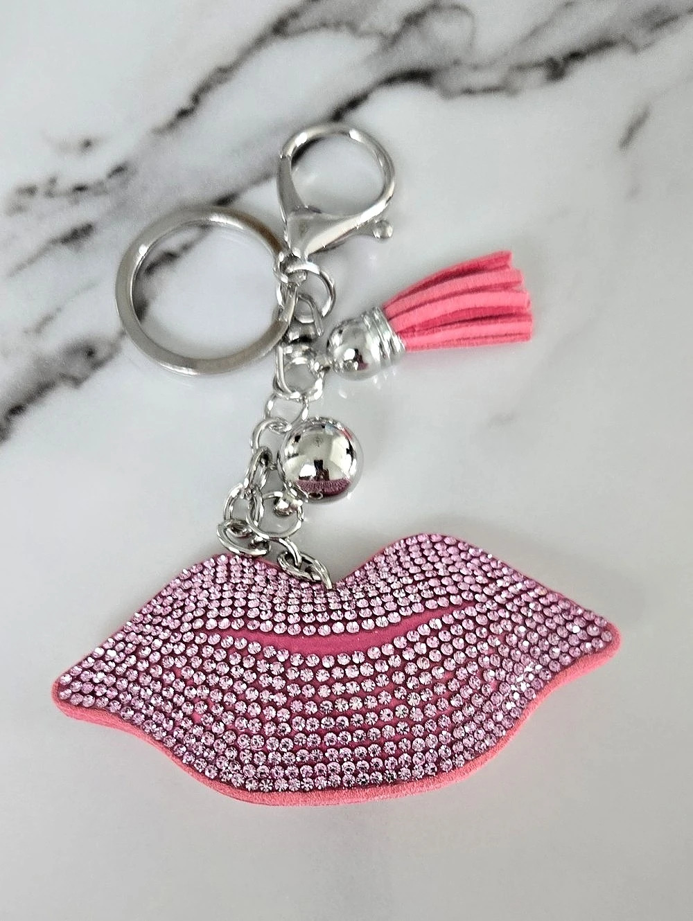 Rhinestone Lip Keychain in Pink